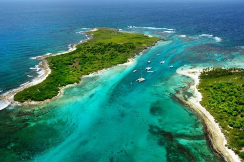 La réserve naturelle de Petite Terre